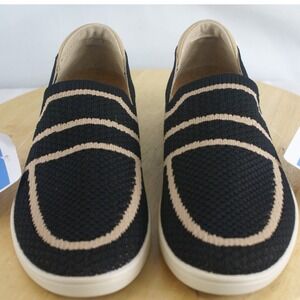 Revitalign Mariner Sola Black Knit Slip On Sneakers FW25 Sample Womens 7